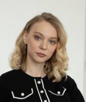 Комарова Анна